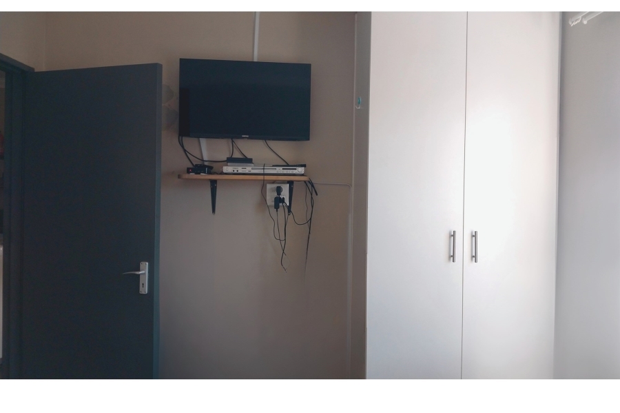 2 Bedroom Property for Sale in Scottsdene Western Cape